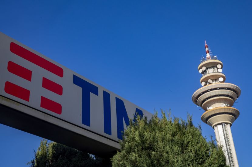 Telecom Italia to Sell Landline Network to KKR in €22 Billion Government-Backed Deal