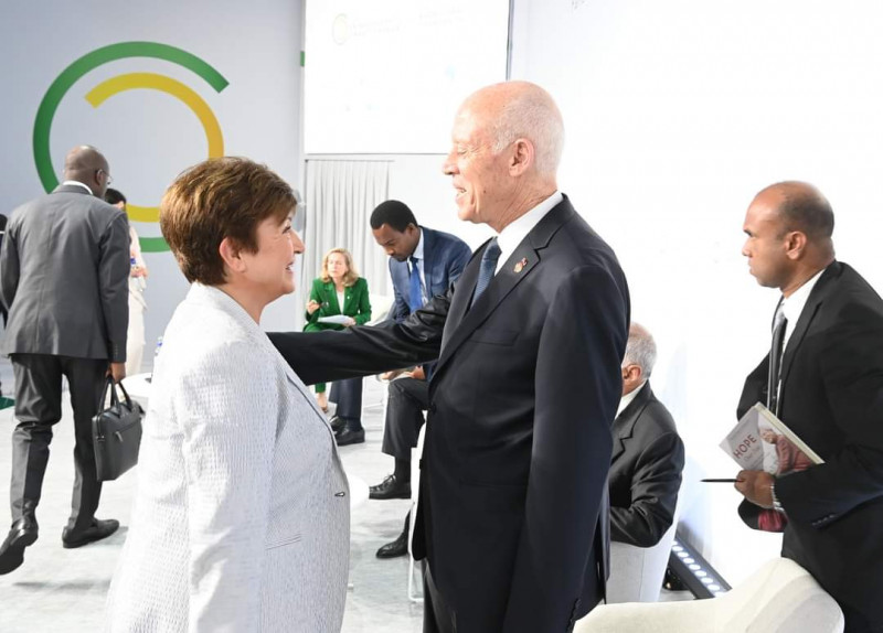 لقاء جمع بين الرئيس التونسي ومديرة صندوق النقد الدولي كريستالينا غورغييفا خلال قمة من أجل ميثاق عالمي جديد