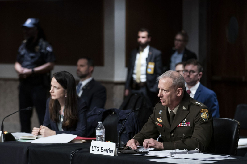 الفريق سكوت براير، مدير وكالة الاستخبارات الدفاعية، في جلسة استماع أمام لجنة القوات المسلحة بمجلس الشيوخ في واشنطن في 10 مايو