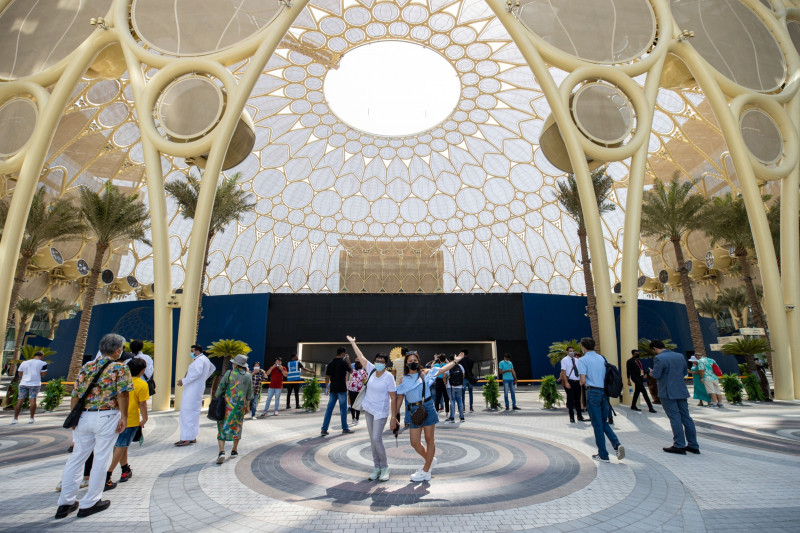 جذب "إكسبو 2020 دبي" أكثر من مليوني زائر حتى الآن وسيستمر حتى نهاية مارس المقبل 