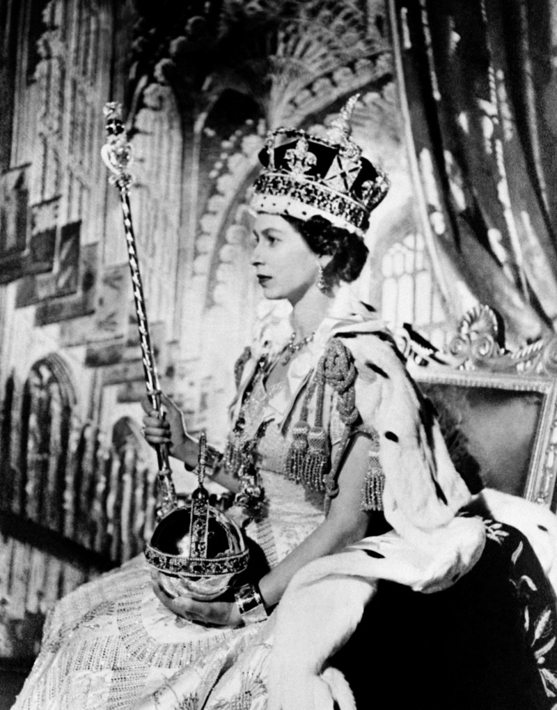 تتويج الملكة إليزابيث في 2 يونيو 1953