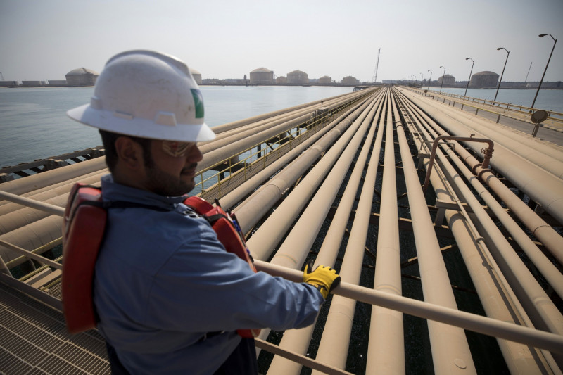 الصين تحتل حالياً صدارة مستوردي النفط من السعودية