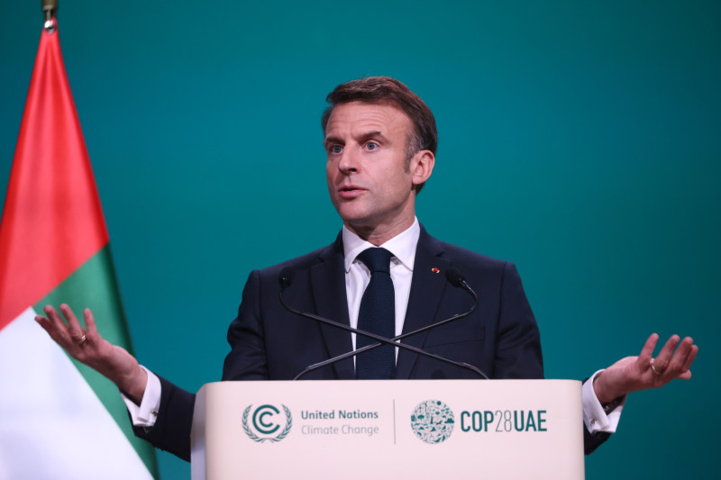 إيمانويل ماكرون، الرئيس الفرنسي، خلال مشاركته باليوم الثاني من مؤتمر المناخ "كوب 28" في دبي، الإمارات العربية المتحدة، يوم الجمعة، 1 ديسمبر 2023.
